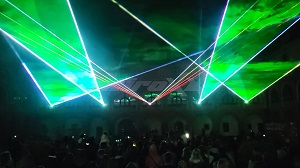 Svetlo VALMEZ 2024 - laser show & mapping / Valašské Meziříčí 20.9. /